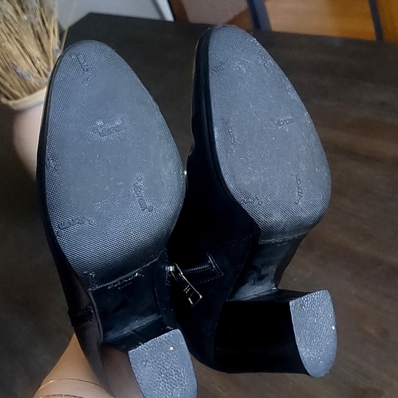 Prada Signature boots - Picture 7 of 9